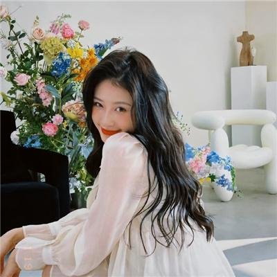 「莉可丽丝」Friends are thieves of time.