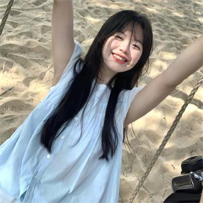 社恐的我被迫闪婚国民女神